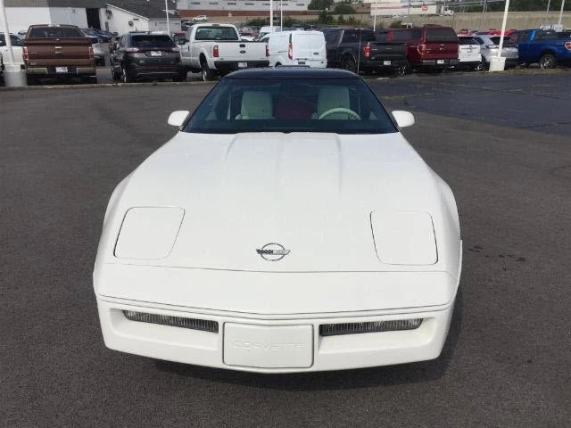 1988 Chevrolet Corvette C4 - Image 17 of 21