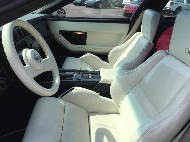 1988 Chevrolet Corvette C4 - Image 10 of 21