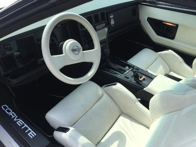 1988 Chevrolet Corvette C4 - Image 20 of 21