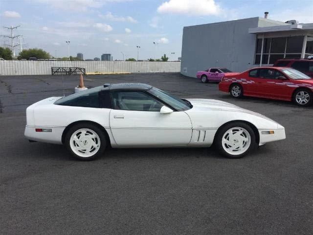 1988 Chevrolet Corvette C4 - Image 15 of 21