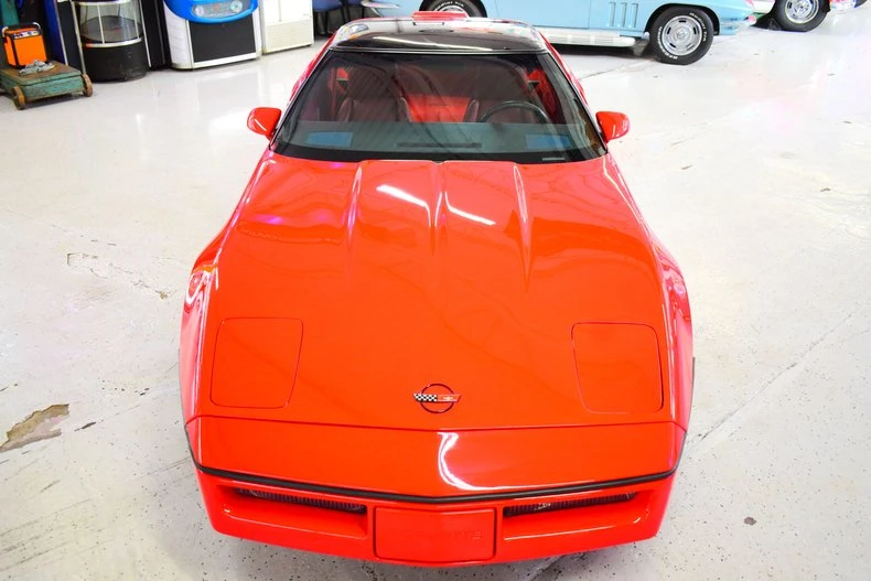 1988 Chevrolet Corvette C4 - Image 28 of 31