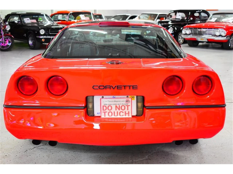 1988 Chevrolet Corvette C4 - Image 12 of 31
