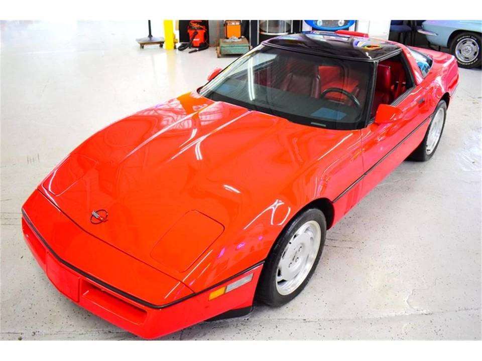 1988 Chevrolet Corvette C4 - Image 24 of 31