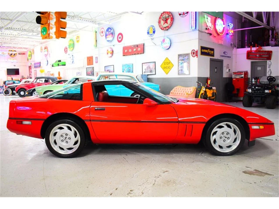 1988 Chevrolet Corvette C4 - Image 4 of 31