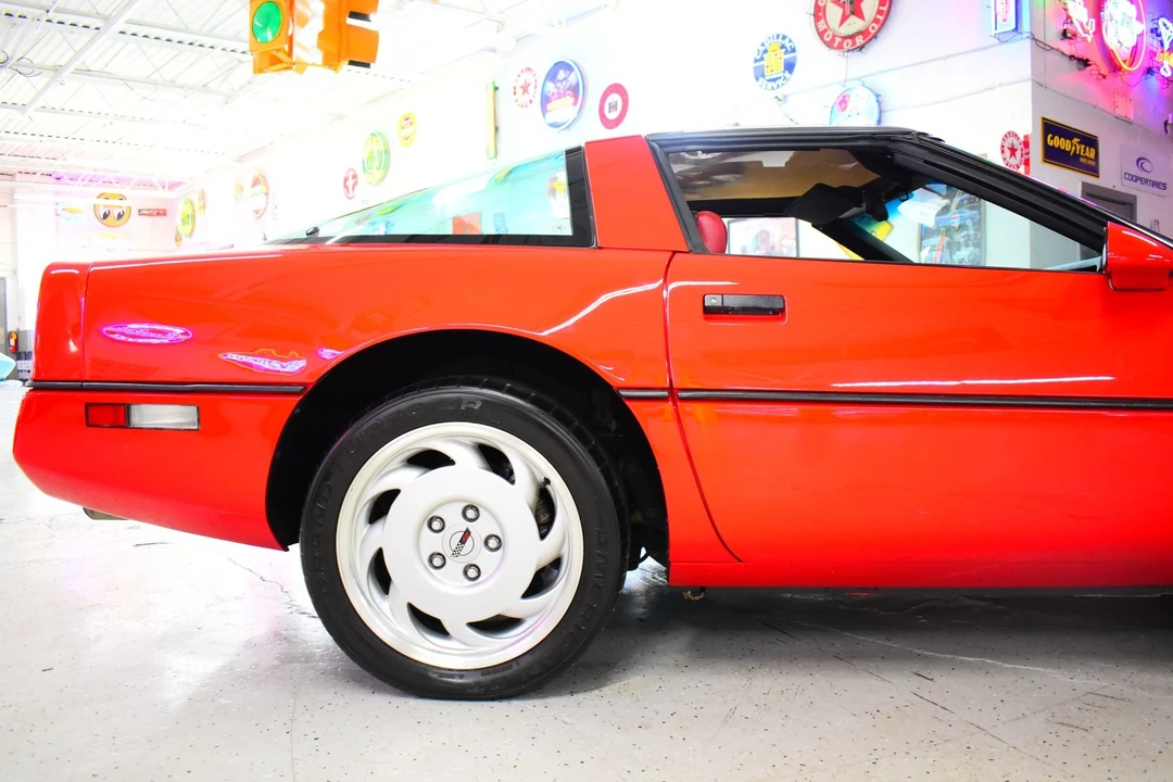 1988 Chevrolet Corvette C4 - Image 7 of 20