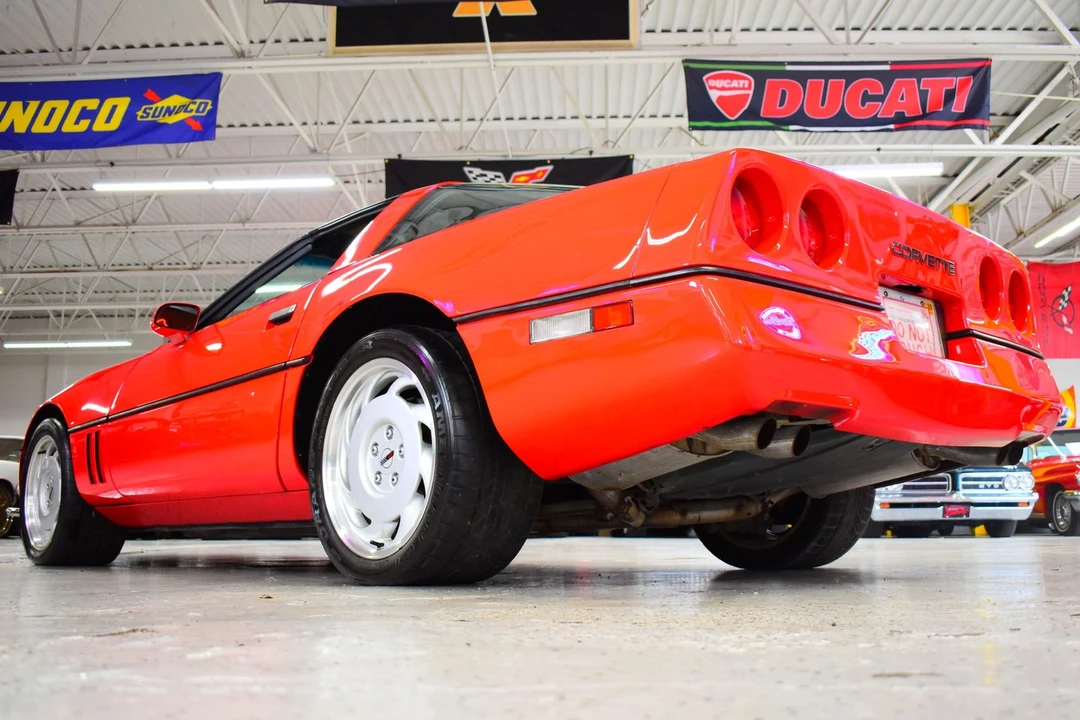 1988 Chevrolet Corvette C4 - Image 17 of 20