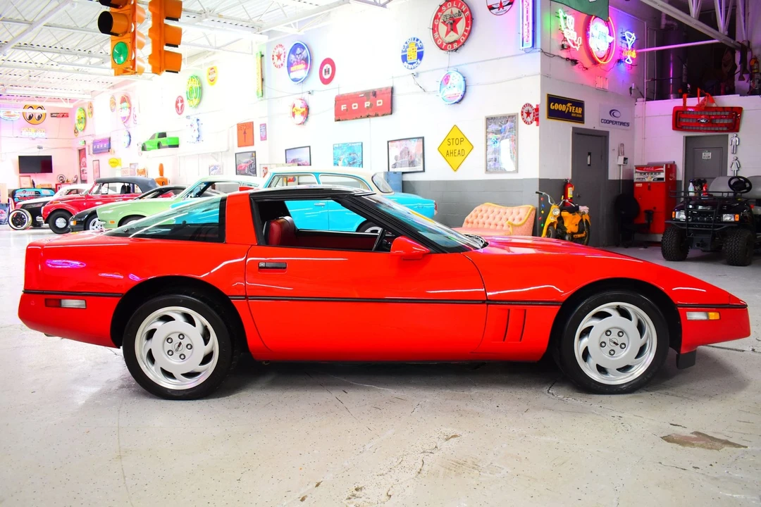 1988 Chevrolet Corvette C4 - Image 4 of 20