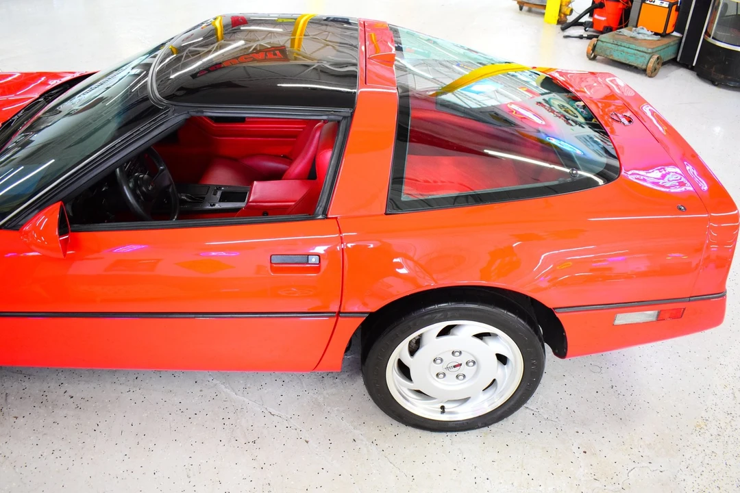 1988 Chevrolet Corvette C4 - Image 19 of 20