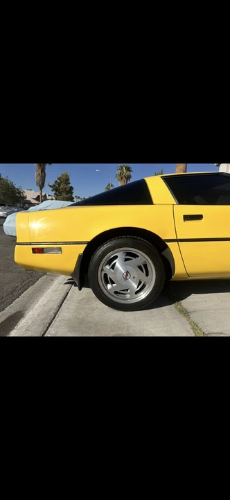 1988 Chevrolet Corvette C4 - Image 6 of 16