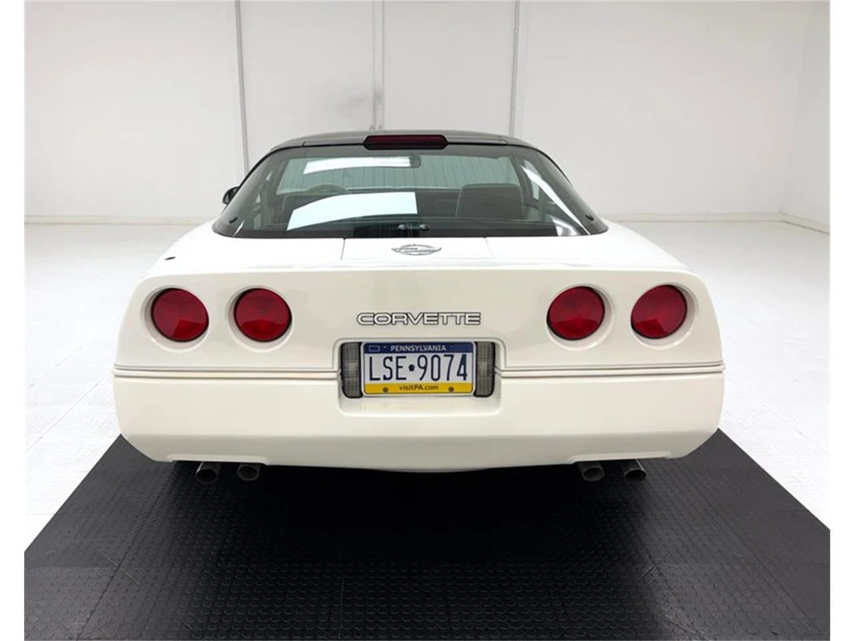 1988 Chevrolet Corvette C4 - Image 7 of 31