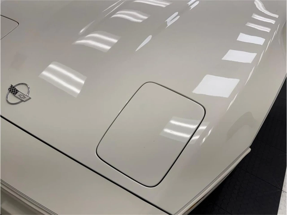 1988 Chevrolet Corvette C4 - Image 30 of 31