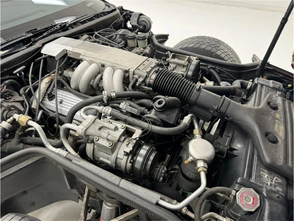1988 Chevrolet Corvette C4 - Image 23 of 31