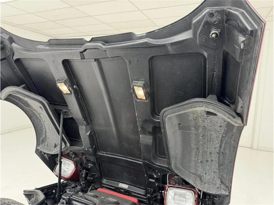 1988 Chevrolet Corvette C4 - Image 21 of 31