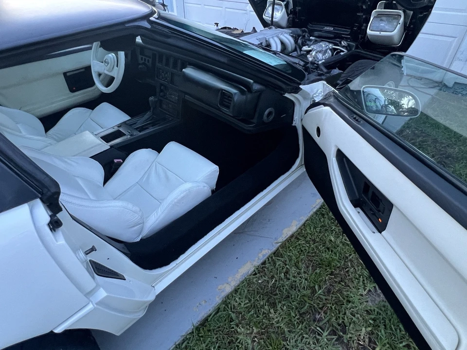 1988 Chevrolet Corvette C4 - Image 6 of 22
