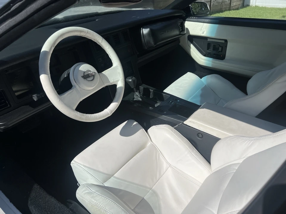 1988 Chevrolet Corvette C4 - Image 8 of 22