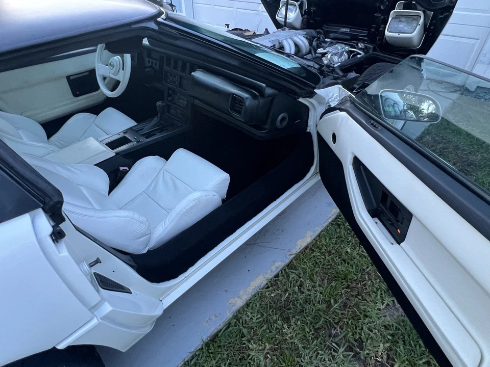 1988 Chevrolet Corvette C4 - Image 6 of 22