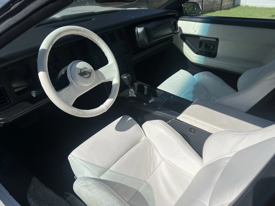 1988 Chevrolet Corvette C4 - Image 8 of 22