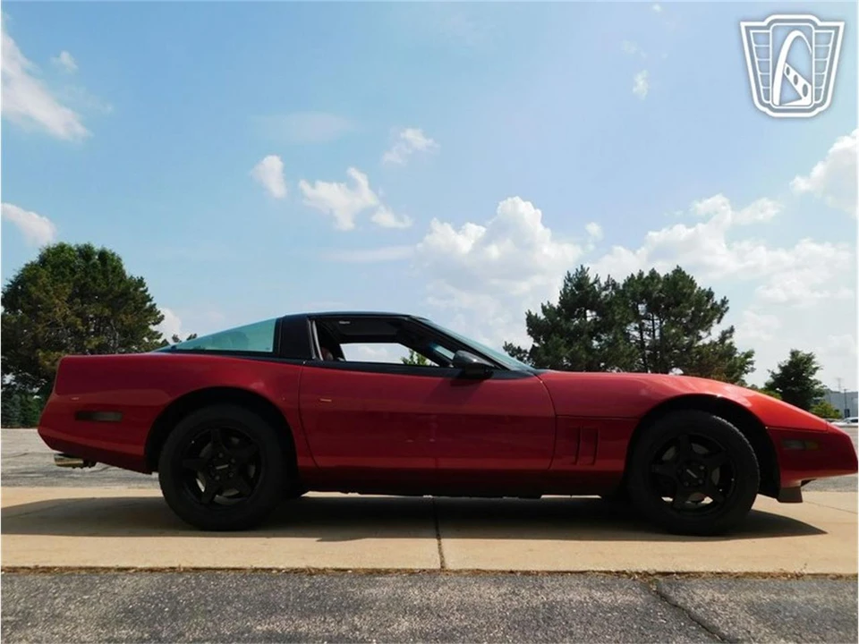 1988 Chevrolet Corvette C4 - Image 21 of 31