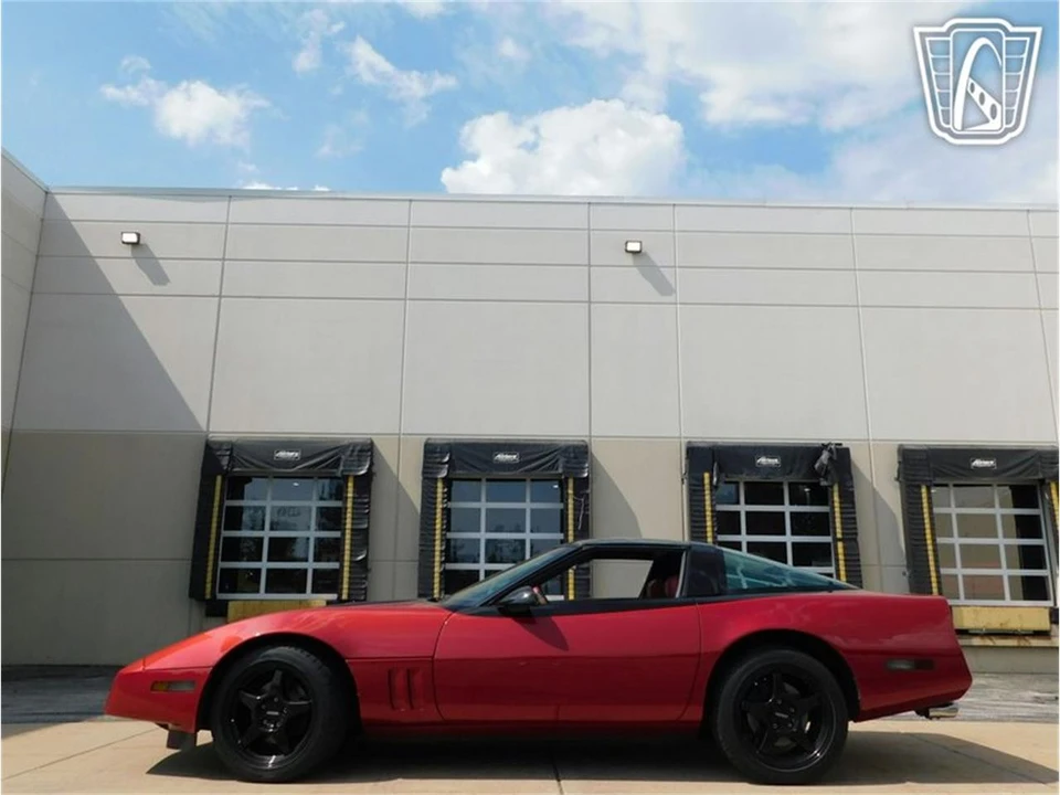 1988 Chevrolet Corvette C4 - Image 17 of 31