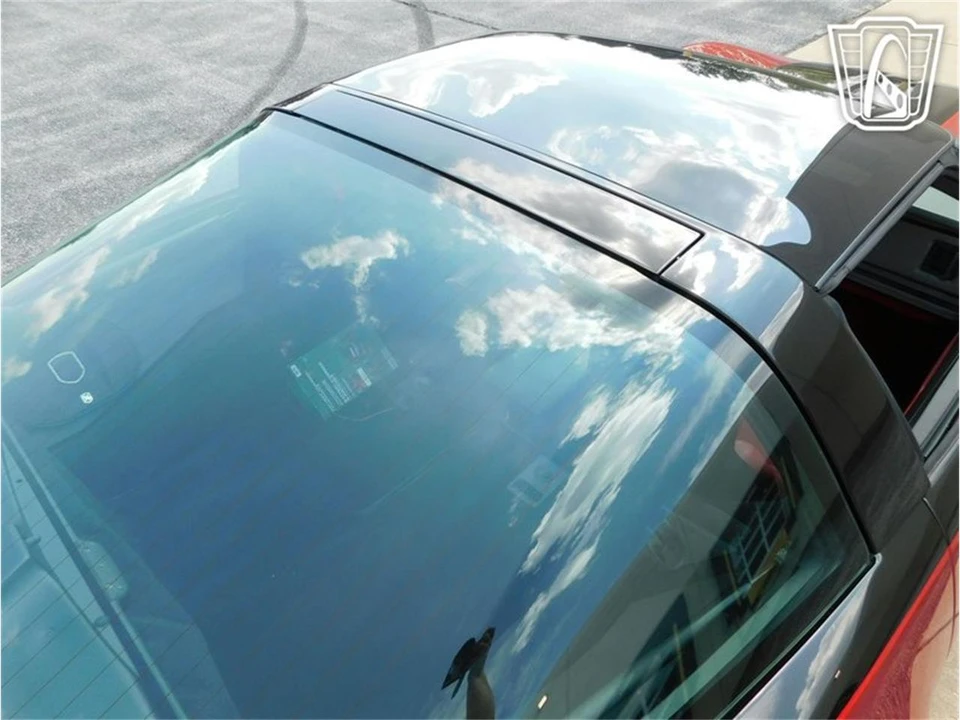 1988 Chevrolet Corvette C4 - Image 27 of 31