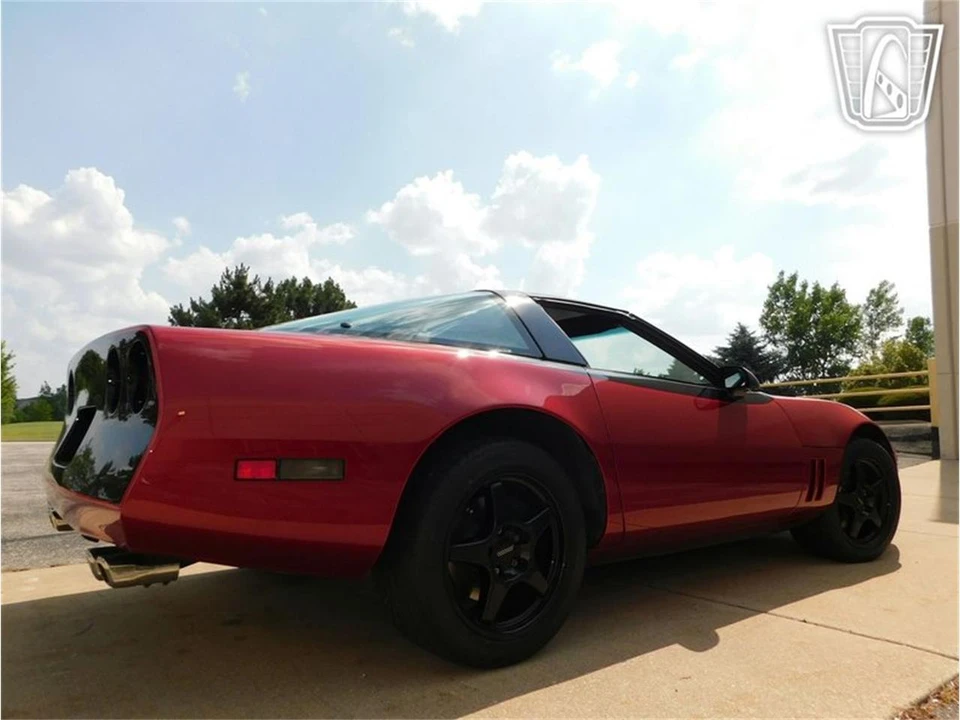 1988 Chevrolet Corvette C4 - Image 22 of 31