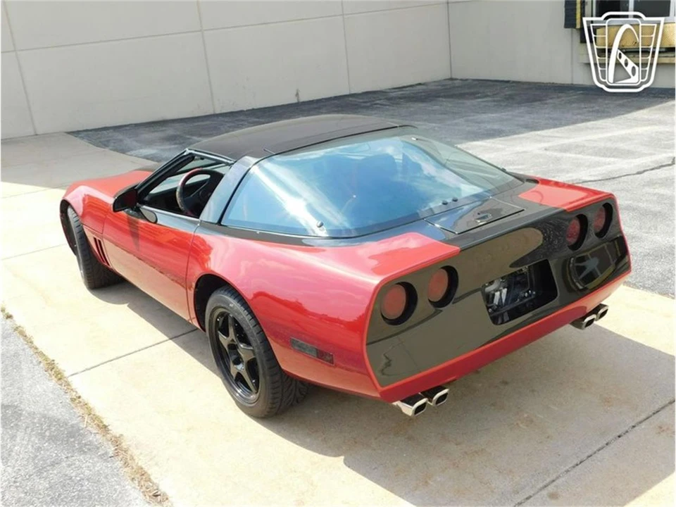 1988 Chevrolet Corvette C4 - Image 8 of 31