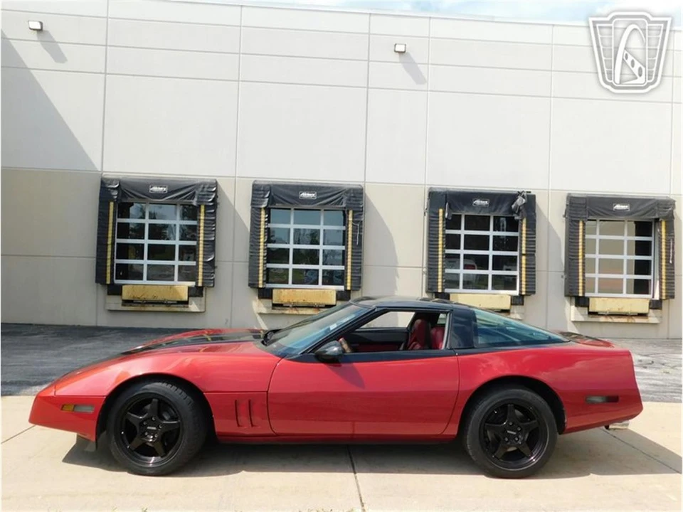 1988 Chevrolet Corvette C4 - Image 9 of 31