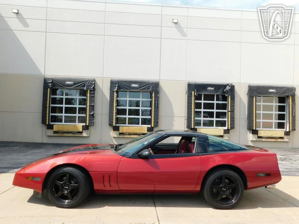 1988 Chevrolet Corvette C4 - Image 10 of 12