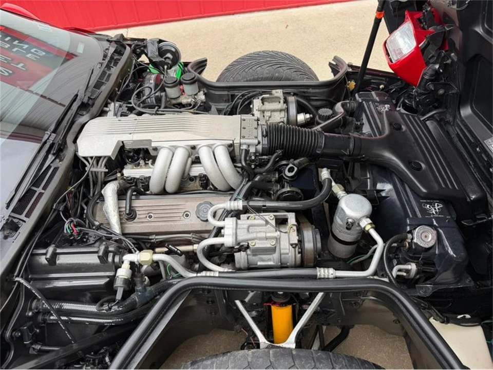 1988 Chevrolet Corvette C4 - Image 17 of 31