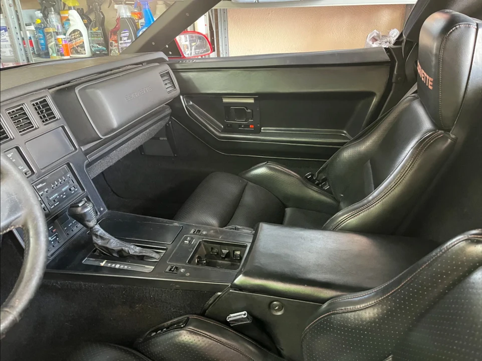 1988 Chevrolet Corvette C4 - Image 7 of 21