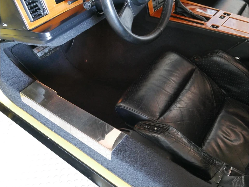 1988 Chevrolet Corvette C4 - Image 23 of 31