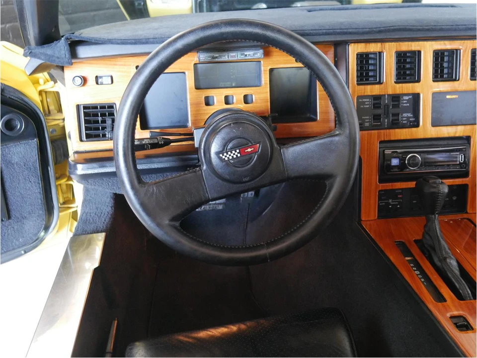 1988 Chevrolet Corvette C4 - Image 24 of 31