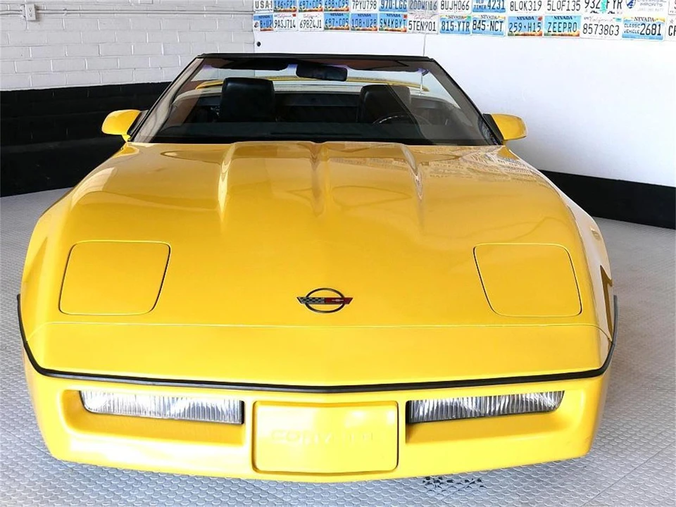 1988 Chevrolet Corvette C4 - Image 13 of 31