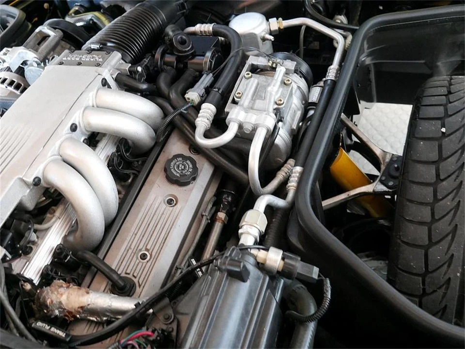 1988 Chevrolet Corvette C4 - Image 29 of 31