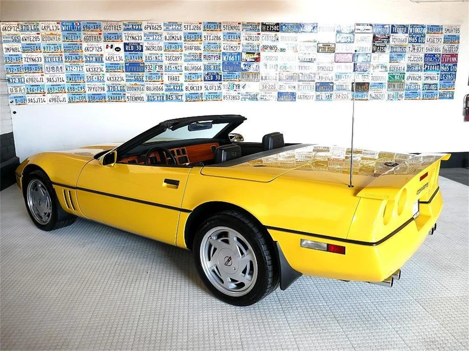 1988 Chevrolet Corvette C4 - Image 17 of 31