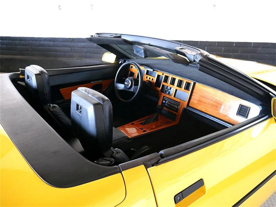 1988 Chevrolet Corvette C4 - Image 15 of 31