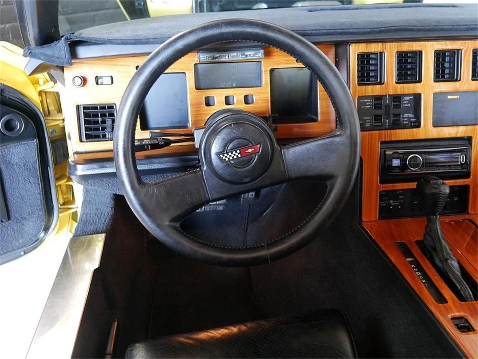 1988 Chevrolet Corvette C4 - Image 24 of 31