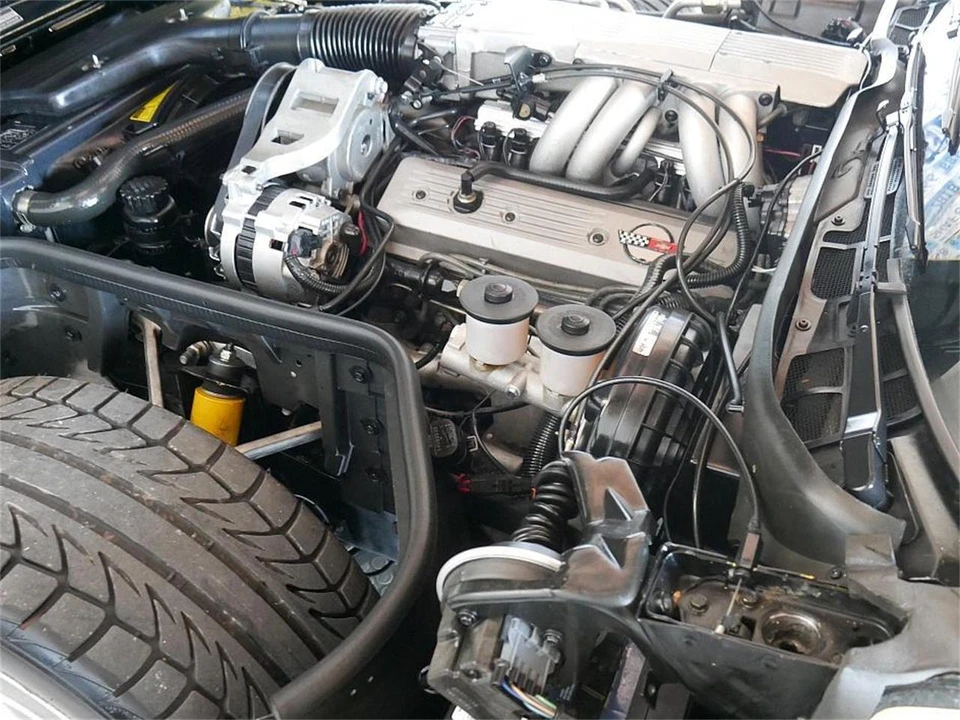 1988 Chevrolet Corvette C4 - Image 28 of 31