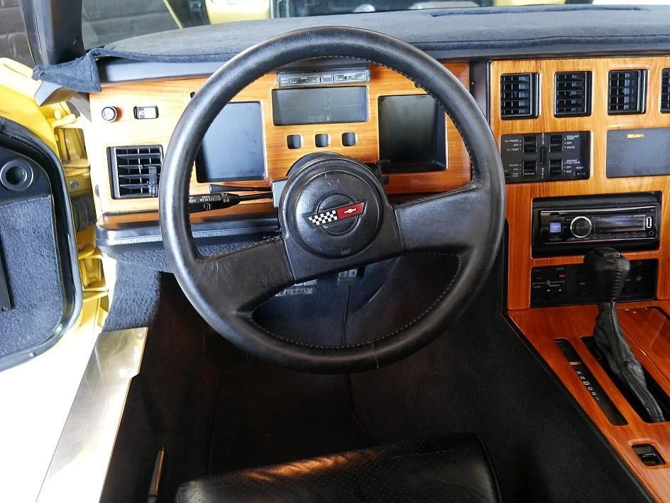 1988 Chevrolet Corvette C4 - Image 24 of 31