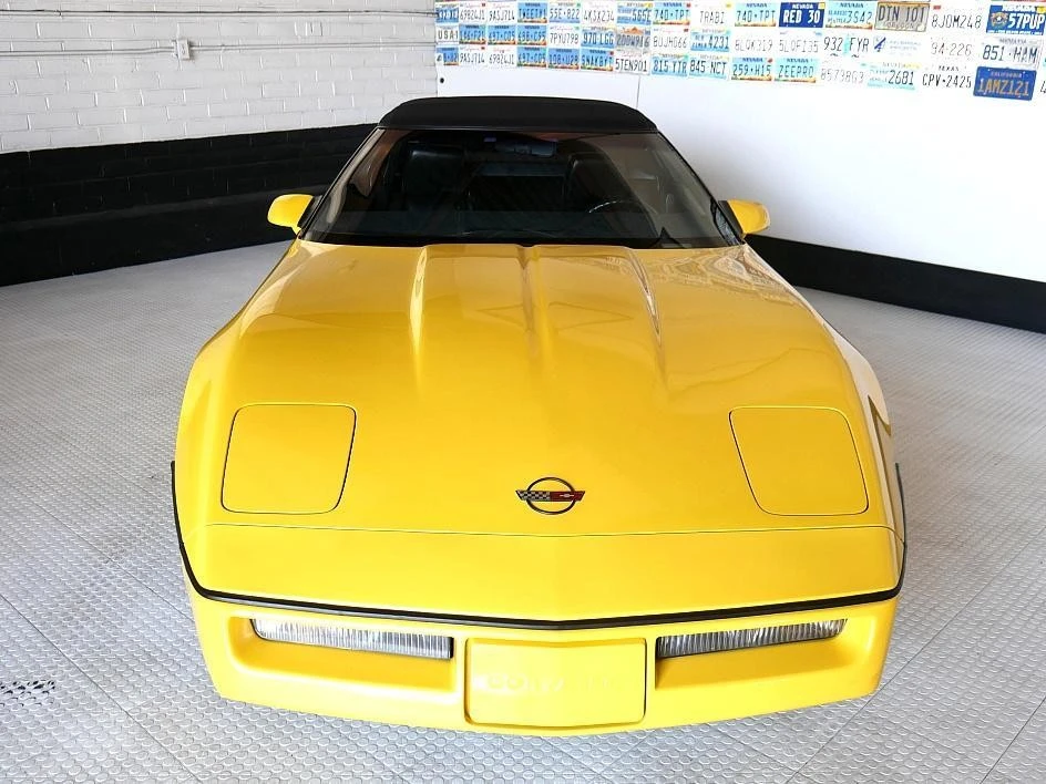 1988 Chevrolet Corvette C4 - Image 2 of 31
