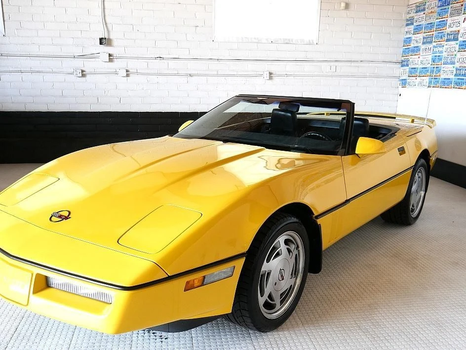 1988 Chevrolet Corvette C4 - Image 6 of 31