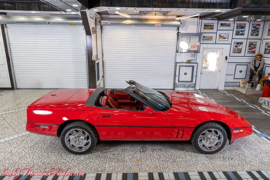 1988 Chevrolet Corvette C4 - Image 17 of 21