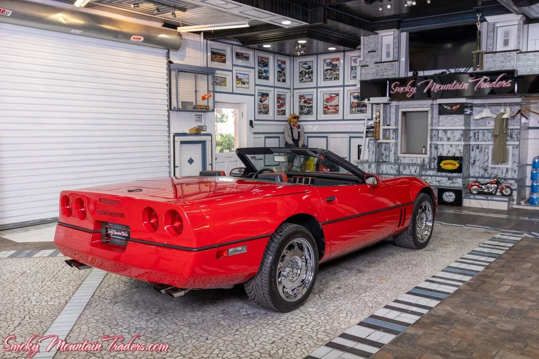 1988 Chevrolet Corvette C4 - Image 18 of 21