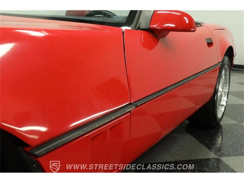 1988 Chevrolet Corvette C4 - Image 22 of 31