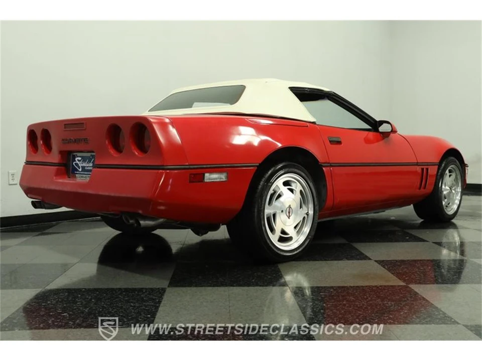 1988 Chevrolet Corvette C4 - Image 26 of 31