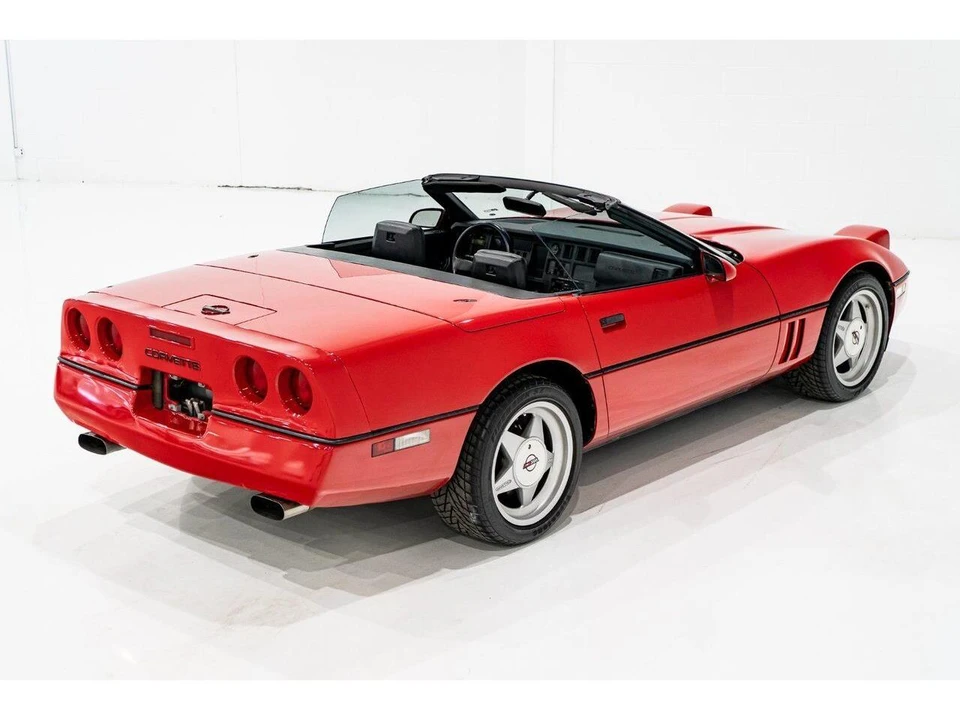 1988 Chevrolet Corvette C4 - Image 25 of 31