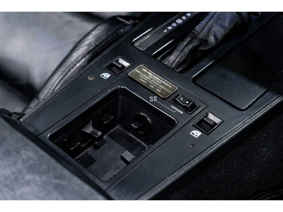 1988 Chevrolet Corvette C4 - Image 12 of 31