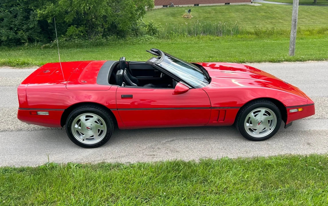 1988 Chevrolet Corvette C4 - Image 3 of 31
