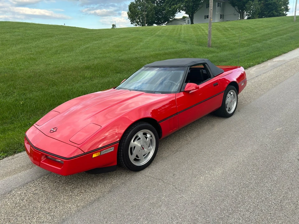 1988 Chevrolet Corvette C4 - Image 9 of 31