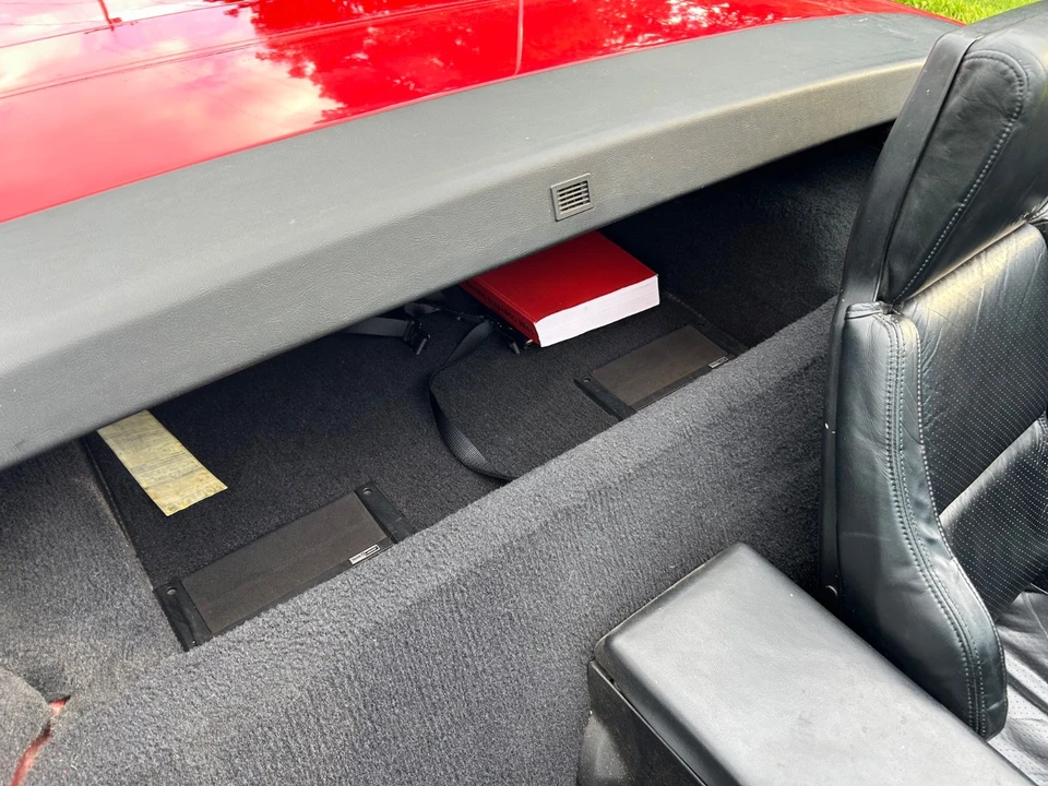 1988 Chevrolet Corvette C4 - Image 31 of 31